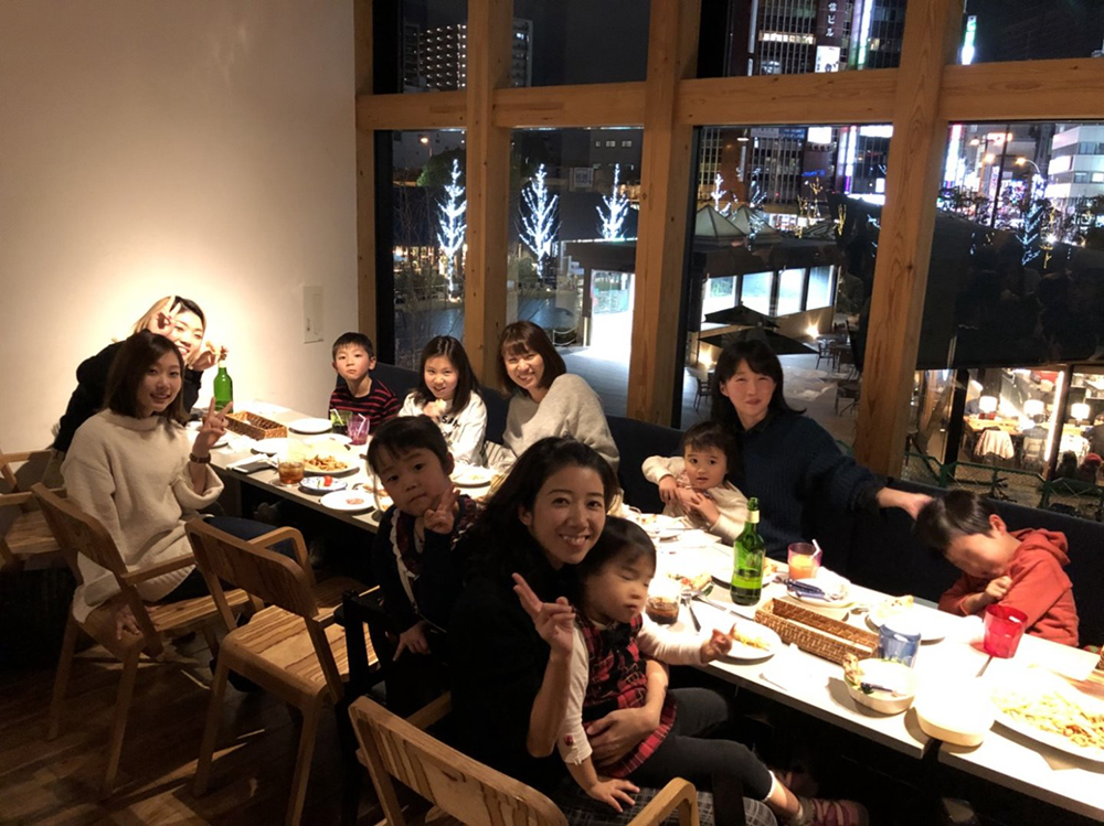 30.1.6　やまだ歯科医院とアイオライト合同の新年会と歓送迎会を行いました！